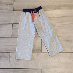 🐬Carters grey sweatpants🍉🎠 🌸 🍀✨️ 🏵💫🧋☃️🦋🐯🐠🍬🍿🍕